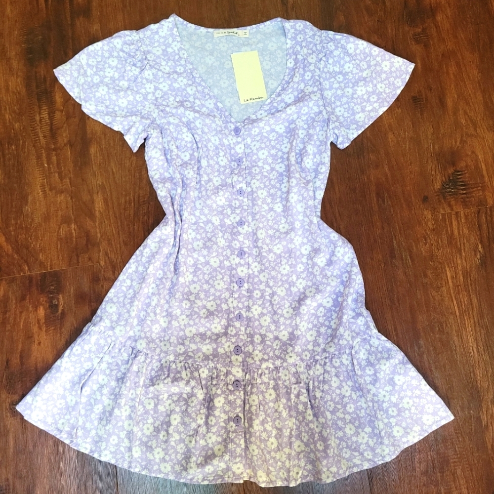 NWT Juniors Size Small lavender/white floral dress